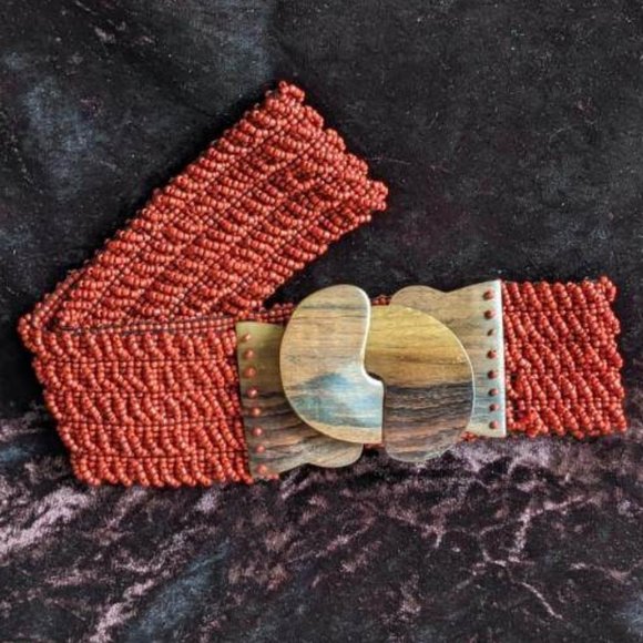 Vintage Erik & Mike Beaded Stretch Belt, Interlocking Wooden Clasp, Red - Picture 7 of 15